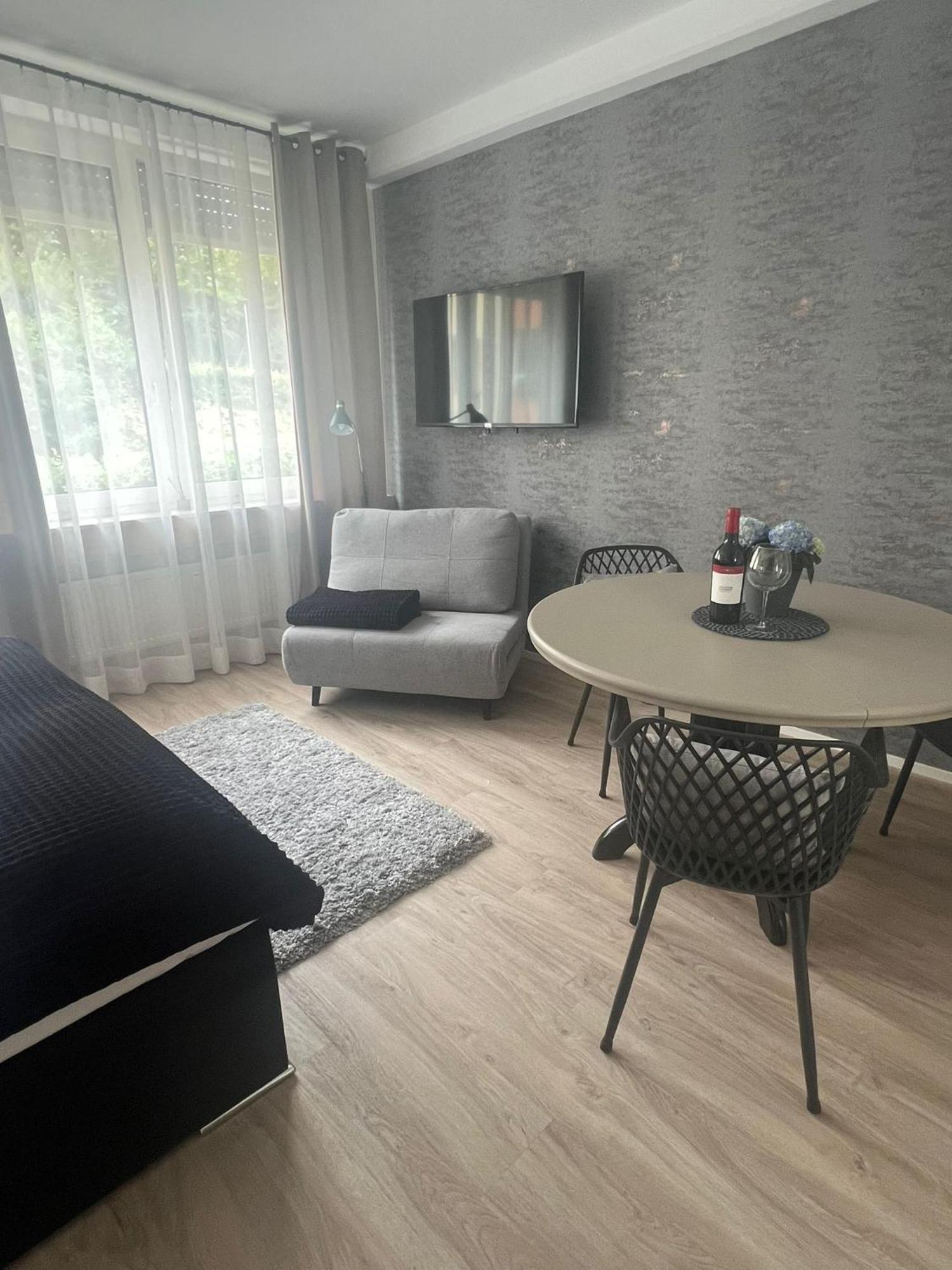 Alpha Rooms Backnang Eksteriør billede