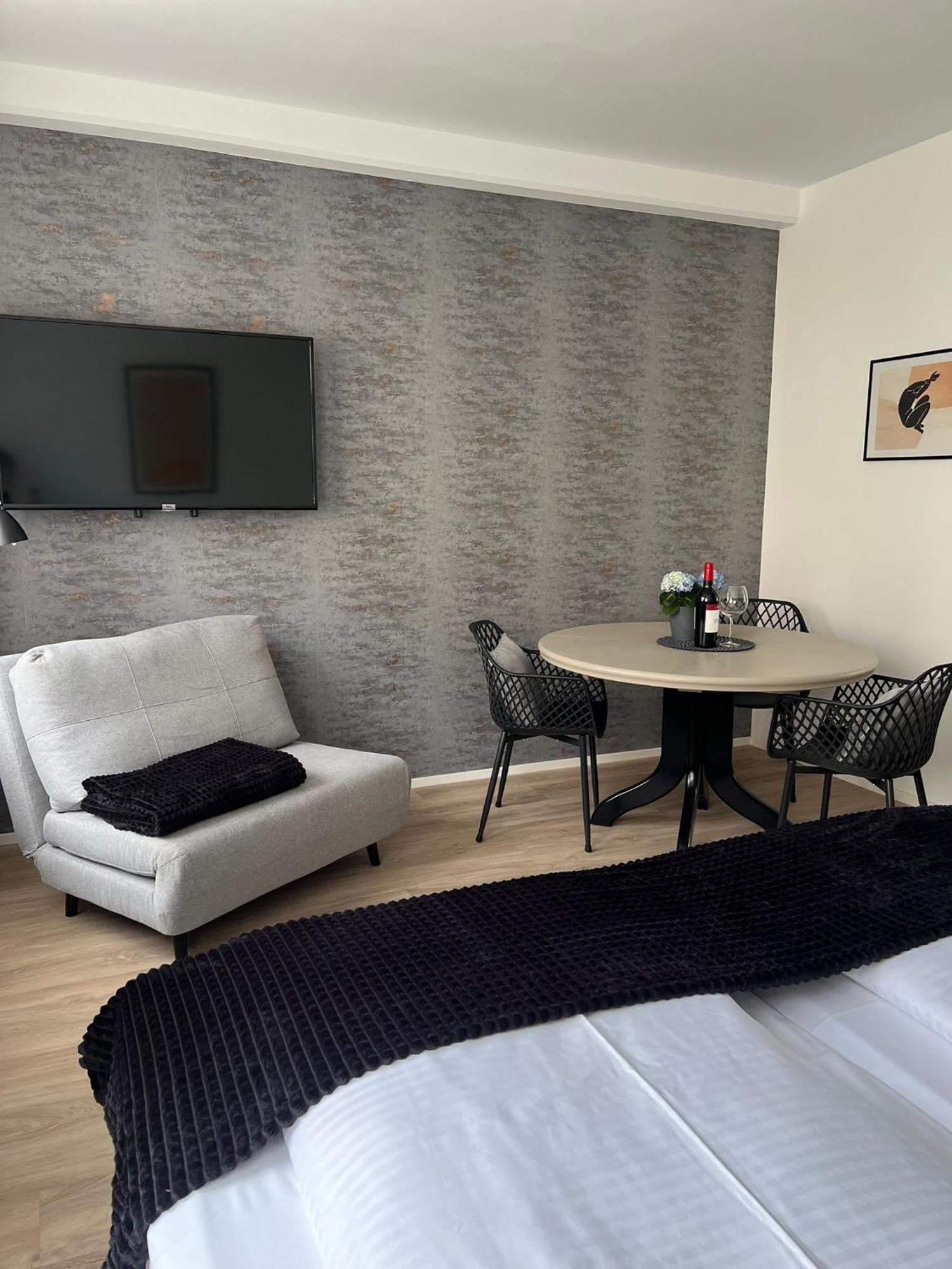 Alpha Rooms Backnang Eksteriør billede
