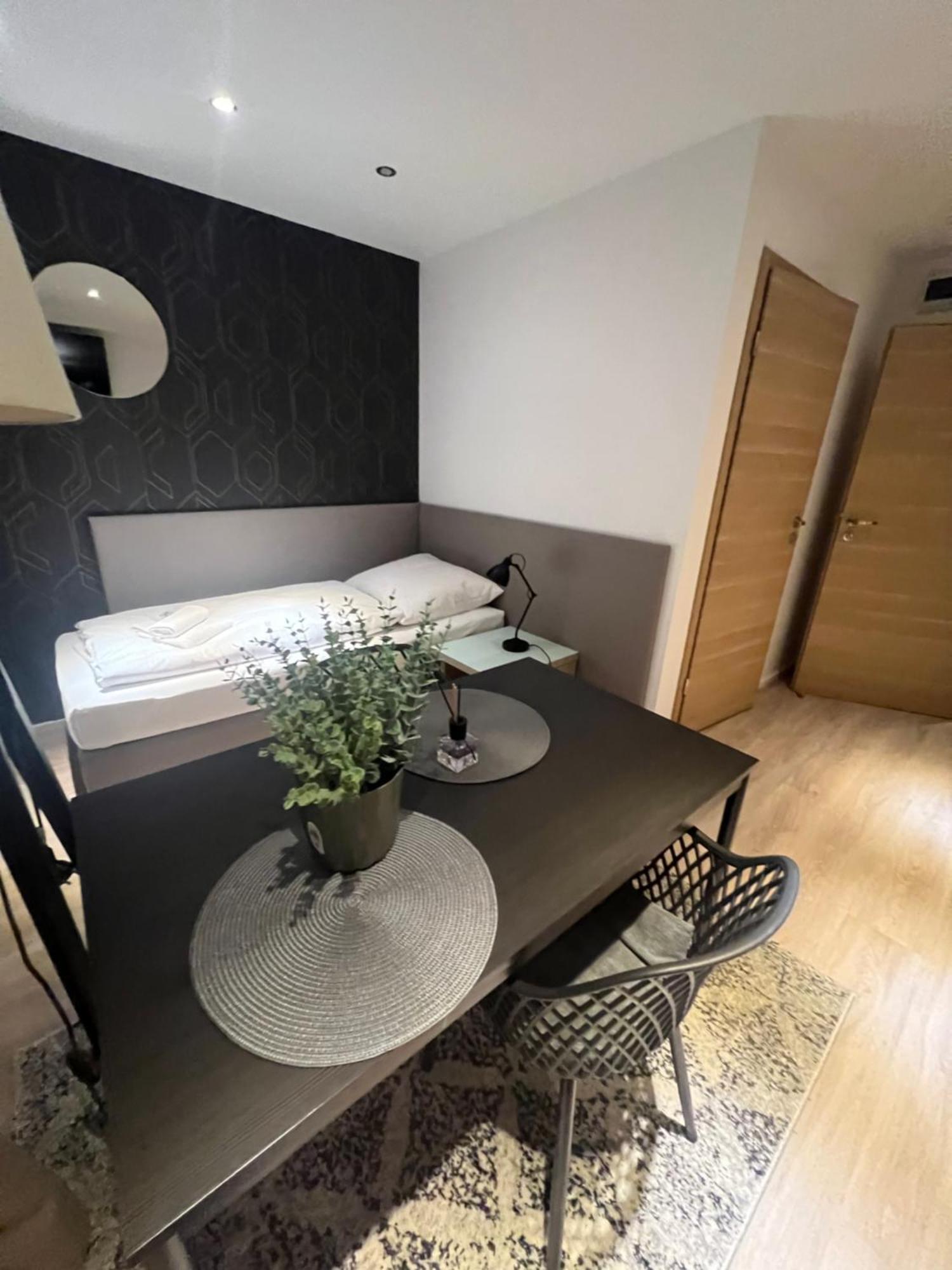Alpha Rooms Backnang Eksteriør billede