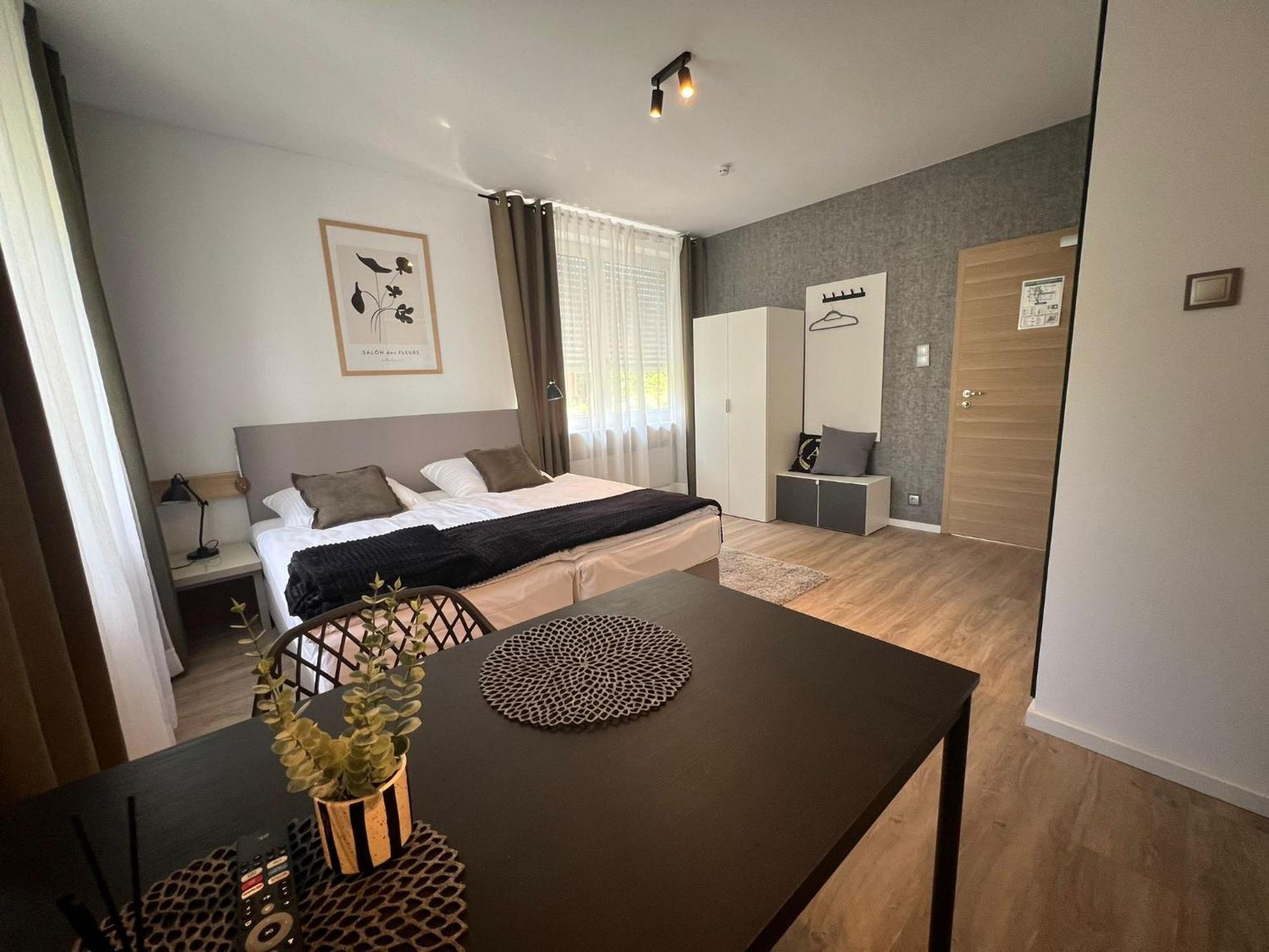 Alpha Rooms Backnang Eksteriør billede