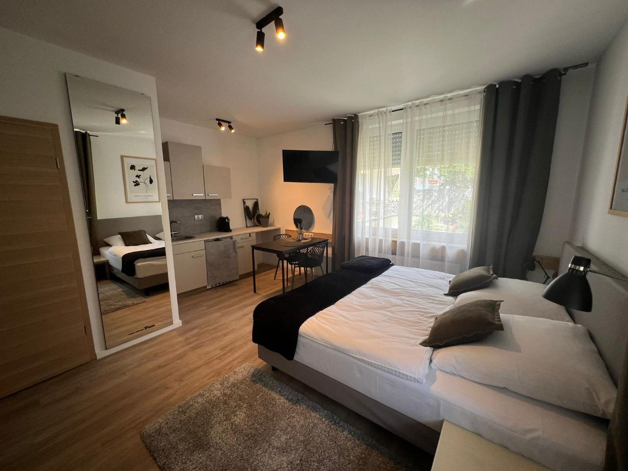 Alpha Rooms Backnang Eksteriør billede